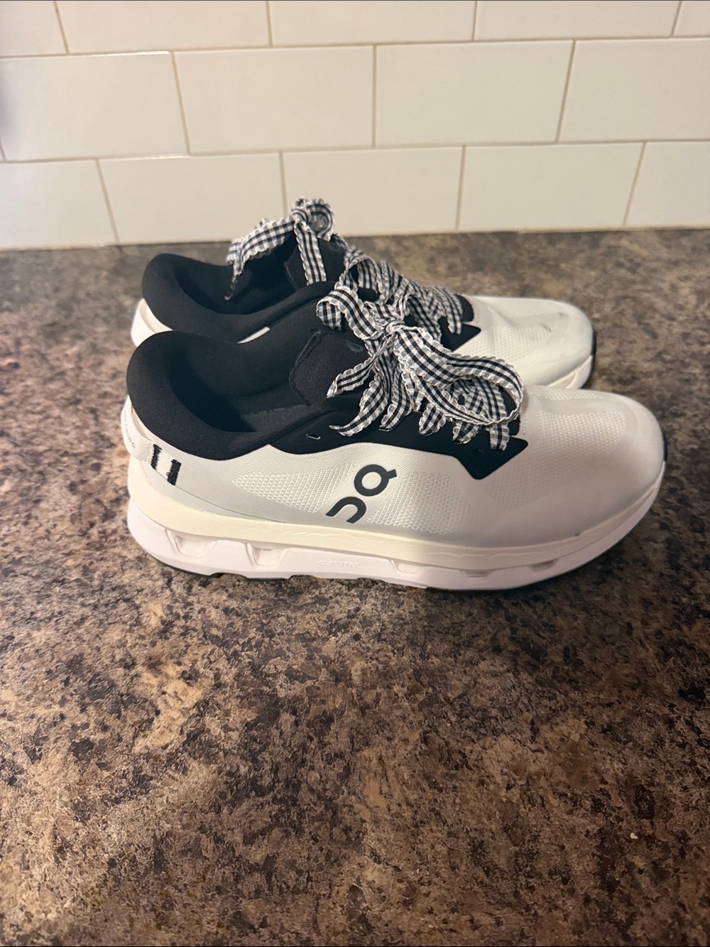On Running White and Black Sneakers - Picture 6 of 6